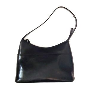 Kenneth Cole Reaction black leather shoulder bag